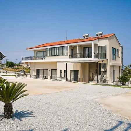 Suel Apartment Afytos